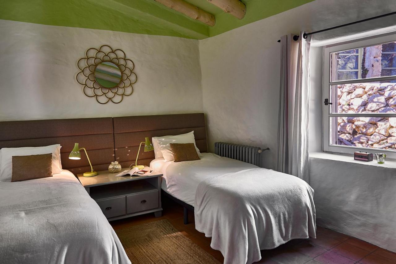 Sitges Hill Retreats-Masia Nur 22 Bedrooms Divided Over 9 Houses For Max 44 Guests Canyelles  Exterior foto