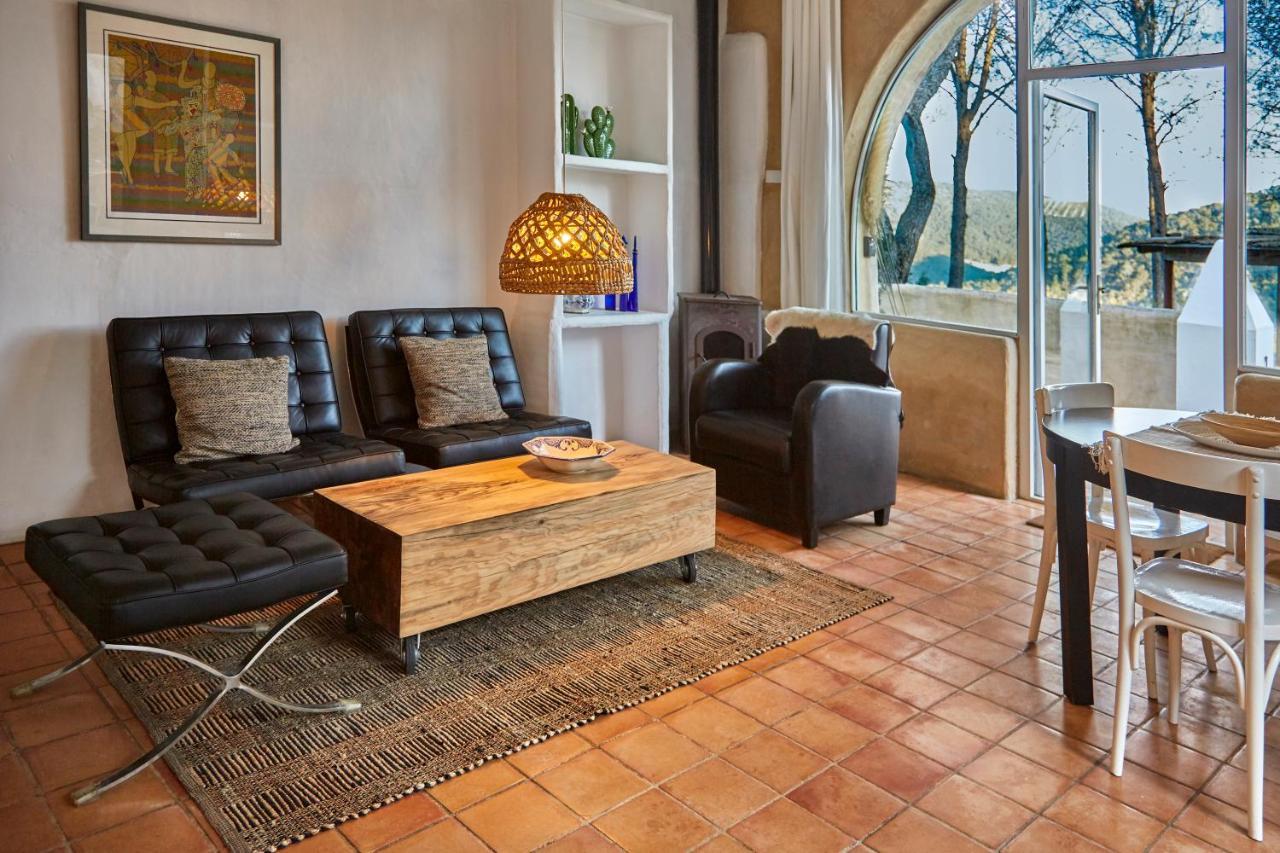 Sitges Hill Retreats-Masia Nur 22 Bedrooms Divided Over 9 Houses For Max 44 Guests Canyelles  Exterior foto