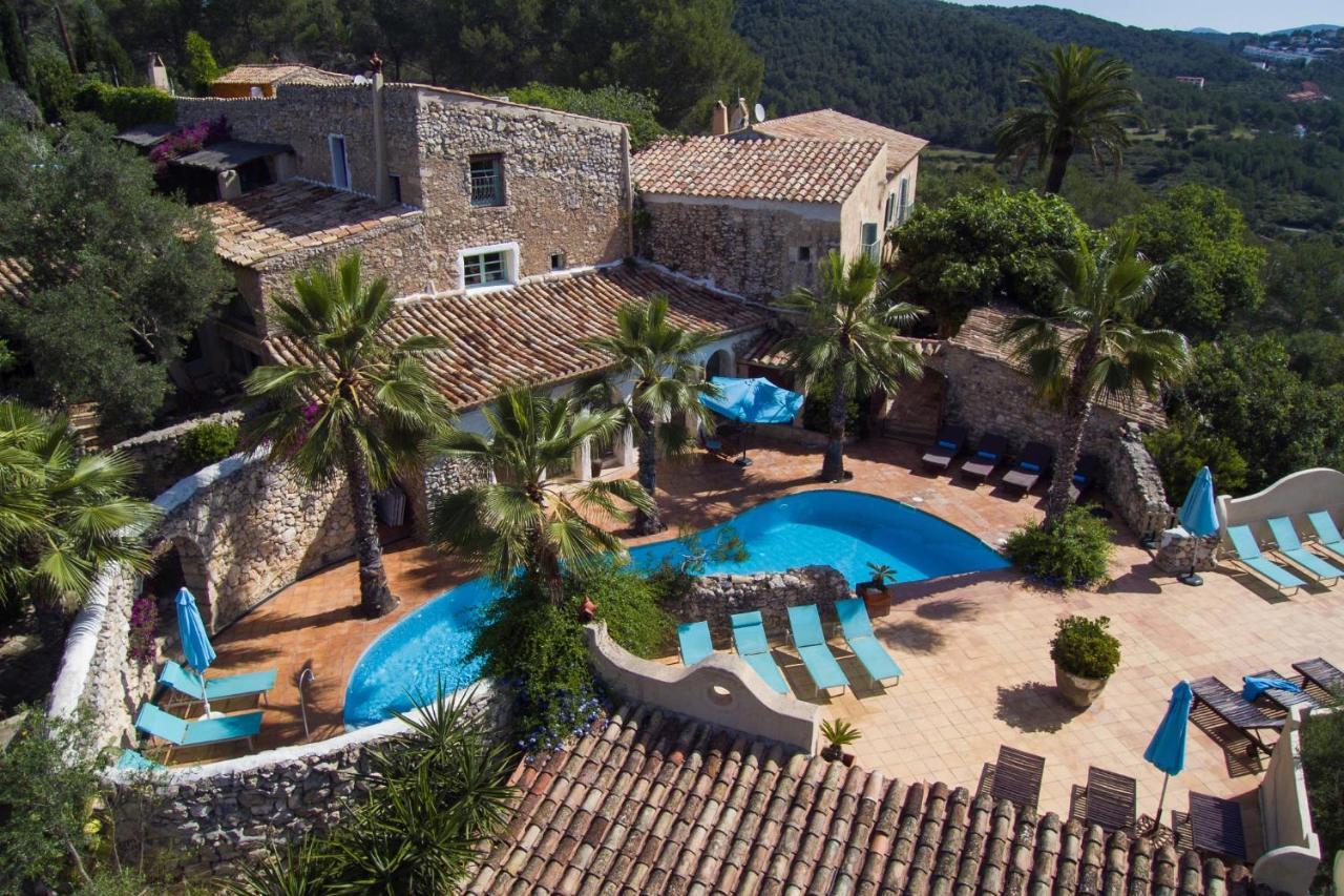 Sitges Hill Retreats-Masia Nur 22 Bedrooms Divided Over 9 Houses For Max 44 Guests Canyelles  Exterior foto